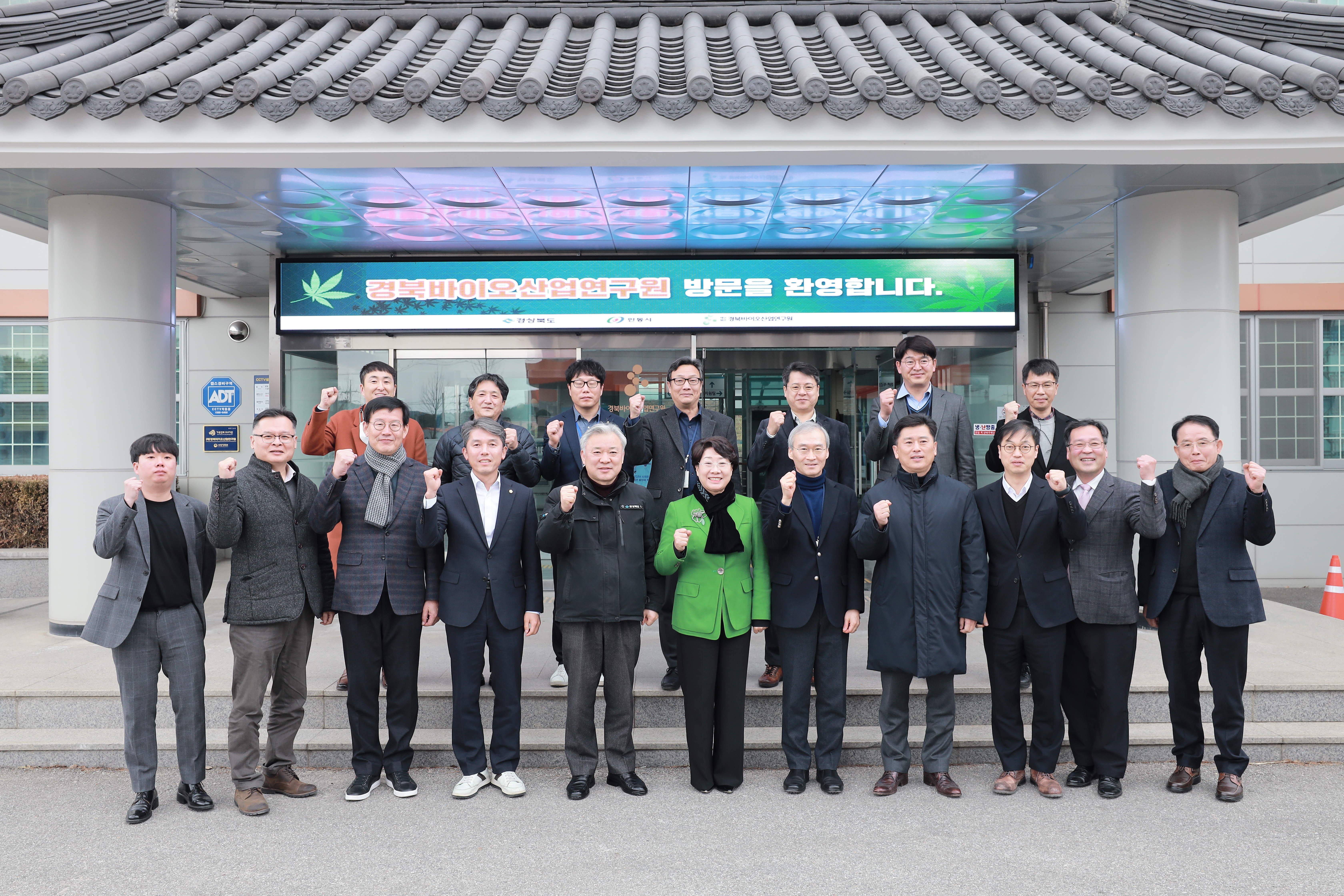 KakaoTalk_20230215_183441319_01.jpg